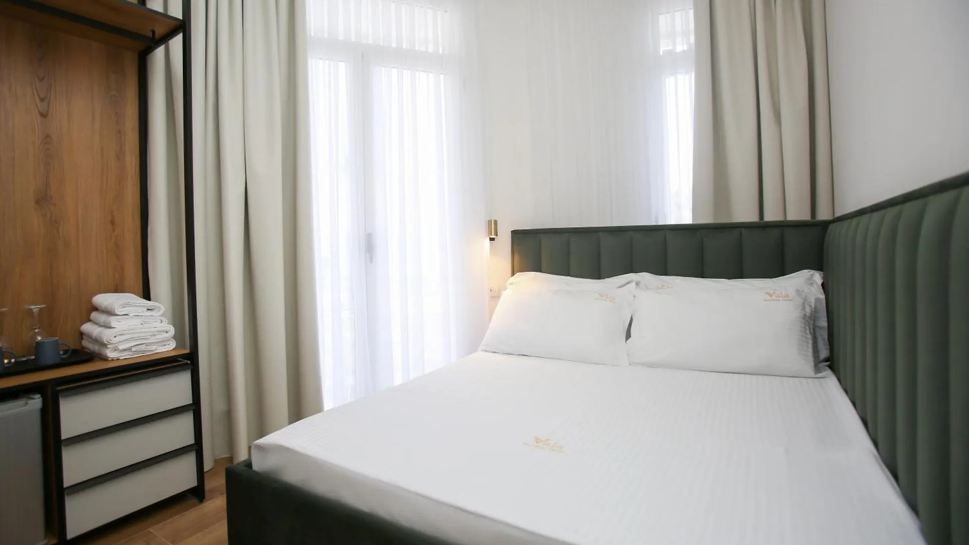 Vala Boutique Hotel Vlorë 4*,